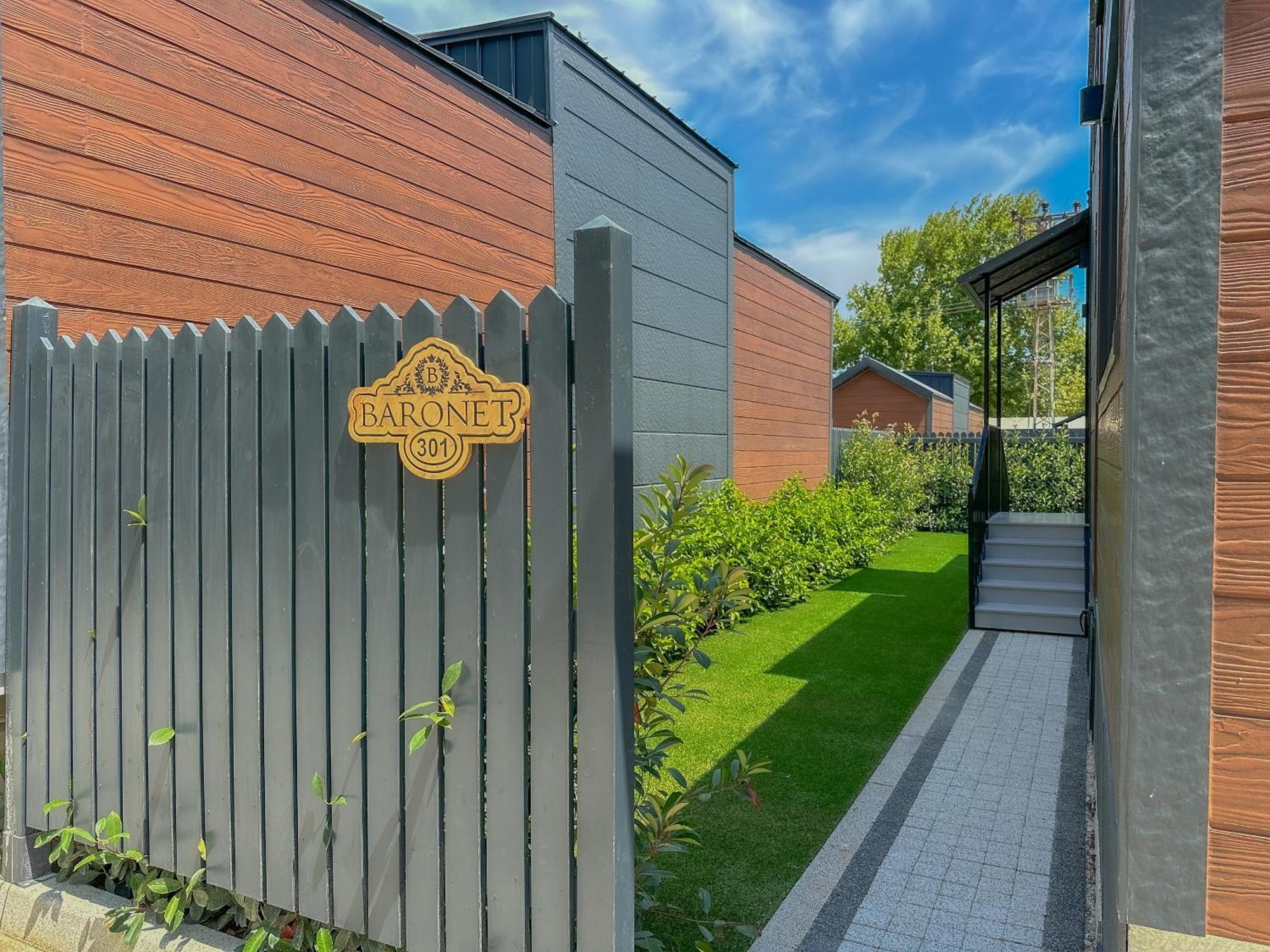 Baronet Tiny House Butik Otel Kadikoy  Buitenkant foto