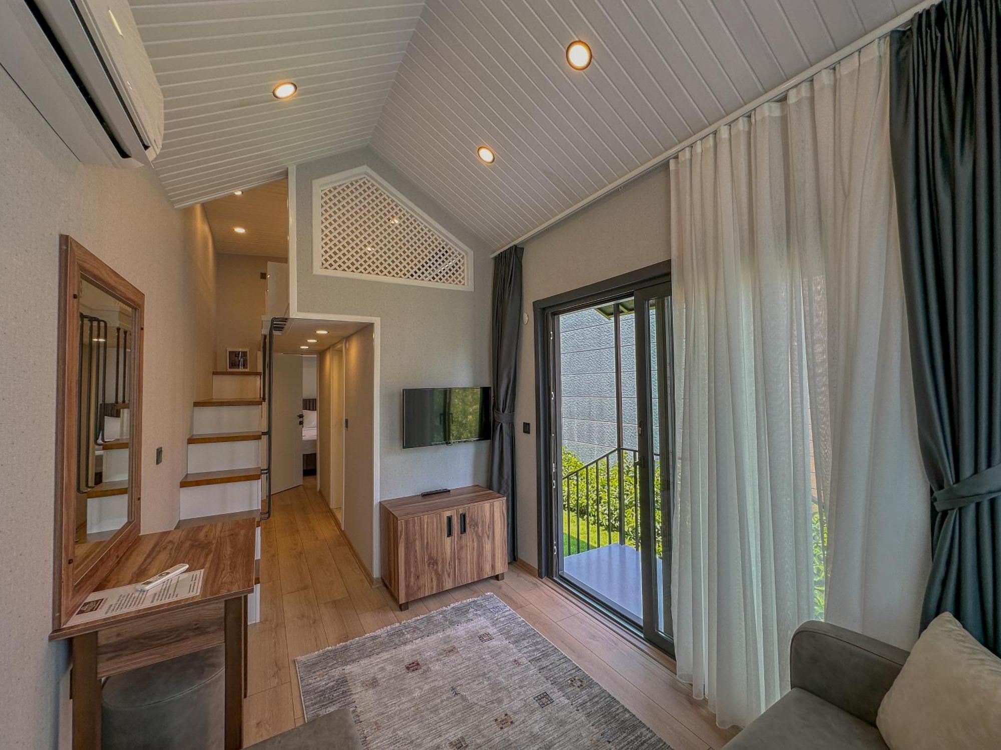 Baronet Tiny House Butik Otel Kadikoy  Buitenkant foto